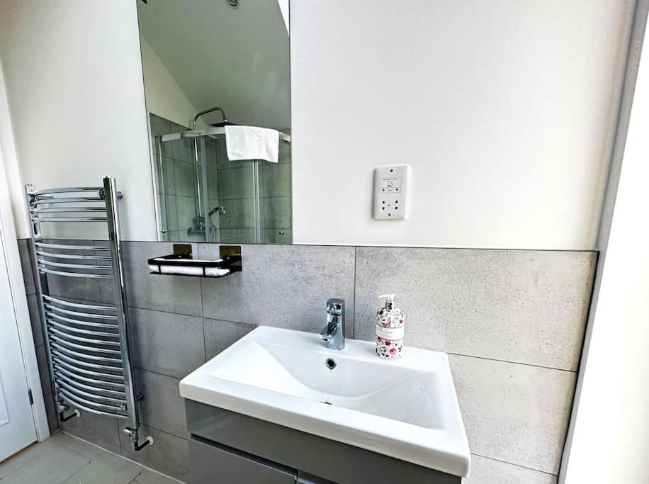 Hutchcomb Villa, 4 Bed Luxury House,Oxford+Parking Exteriér fotografie